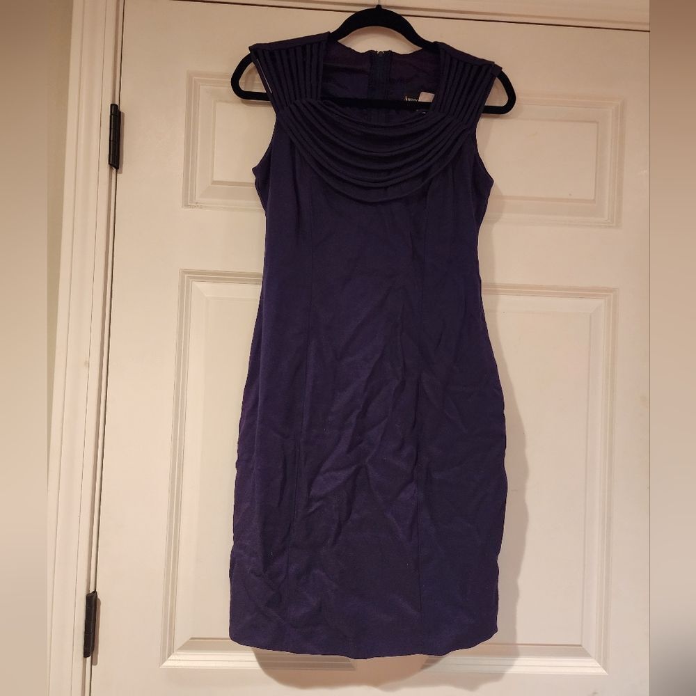 Amanda Taylor plum colored sleeveless formal dress Size 8